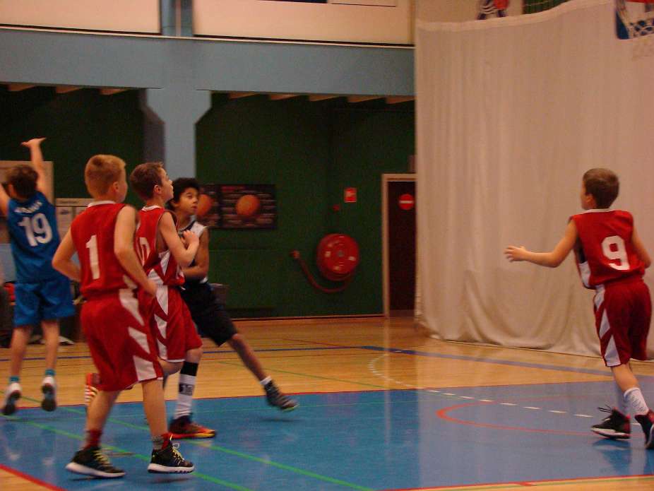 2015-01-24 09-04-24_Mini-Malbas-Vest_2