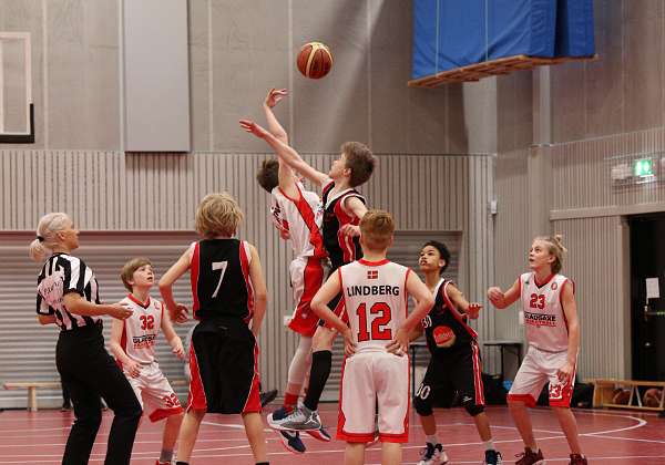 B05 - 4 - GBBK - EBT (66 - 48)(SemiFinale)